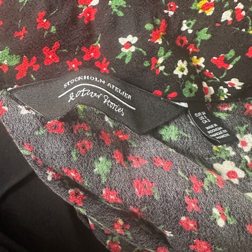& Other Stories Multicolor Floral Blouse - Picture 4 of 6